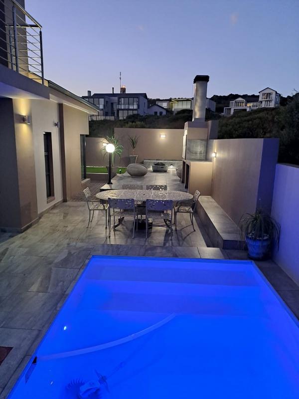 4 Bedroom Property for Sale in Pinnacle Point Golf Estate Western Cape